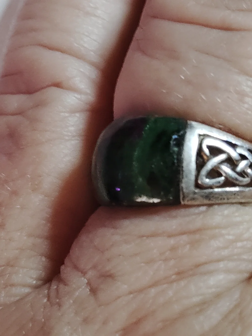 MEN'S -RUBY ZOLSITE CELTIC STERLING SILVER RING. SIZE 9